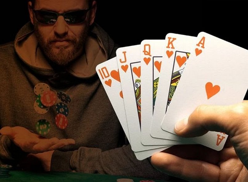 Poker có những loại bluff nào?